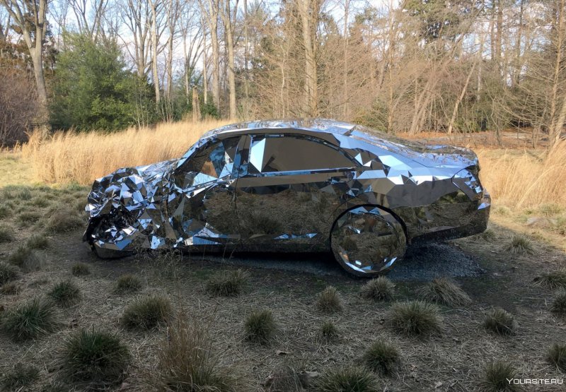 Разбитый Mercedes w205