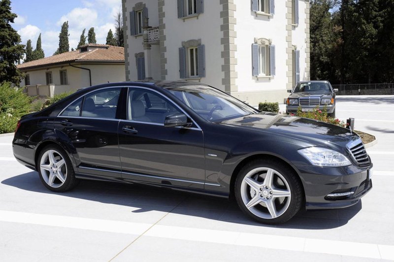 Mercedes Benz s500 w221