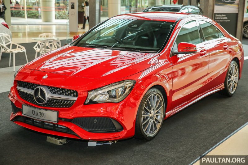 Mercedes Benz CLA 200