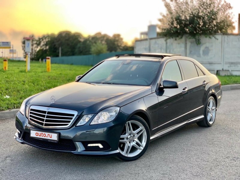 Mercedes Ешка 200