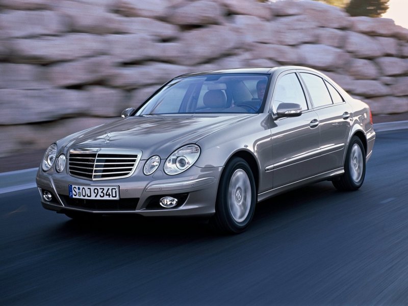 Mercedes Benz s211