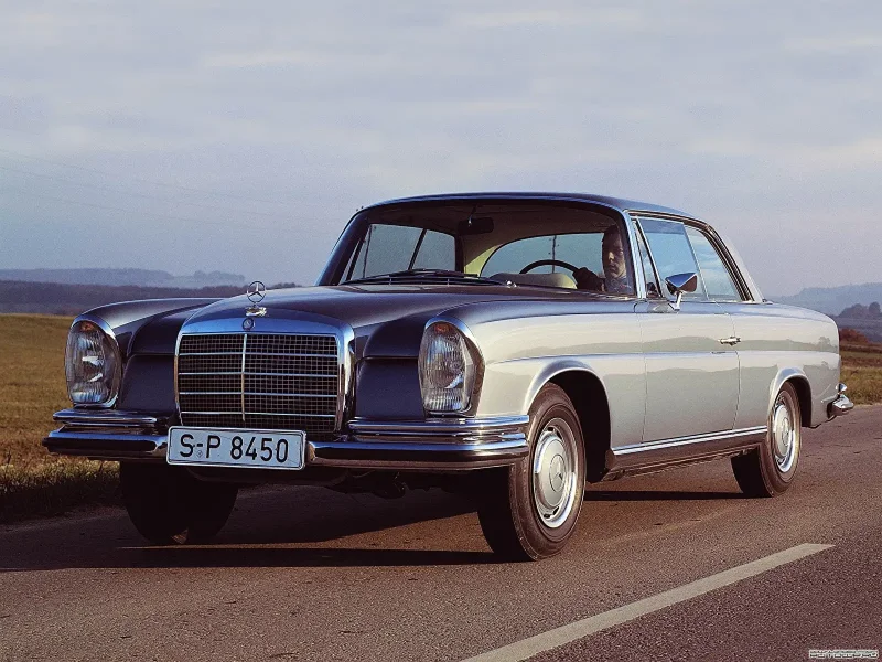 Mercedes Benz w111 Coupe