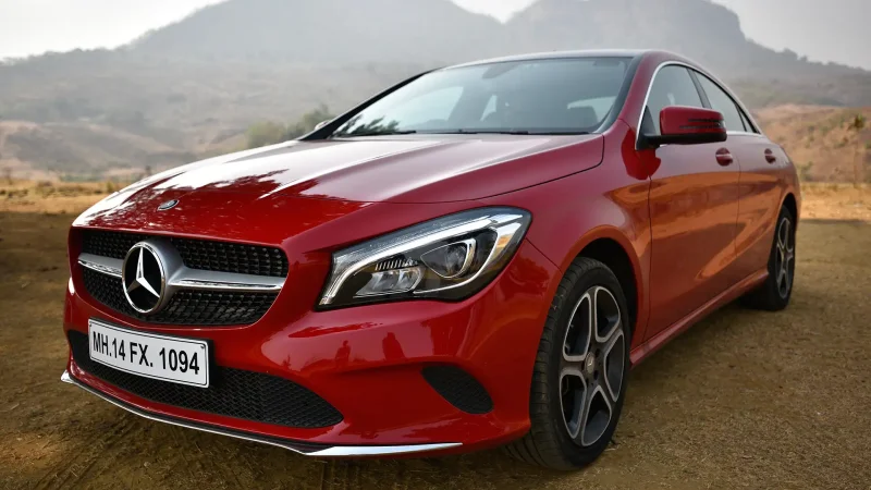 Mercedes Benz CLA 200