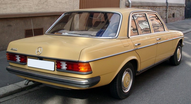 Mercedes Benz w123 2.3