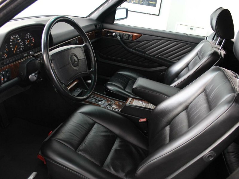 Mercedes Benz 560 sec салон