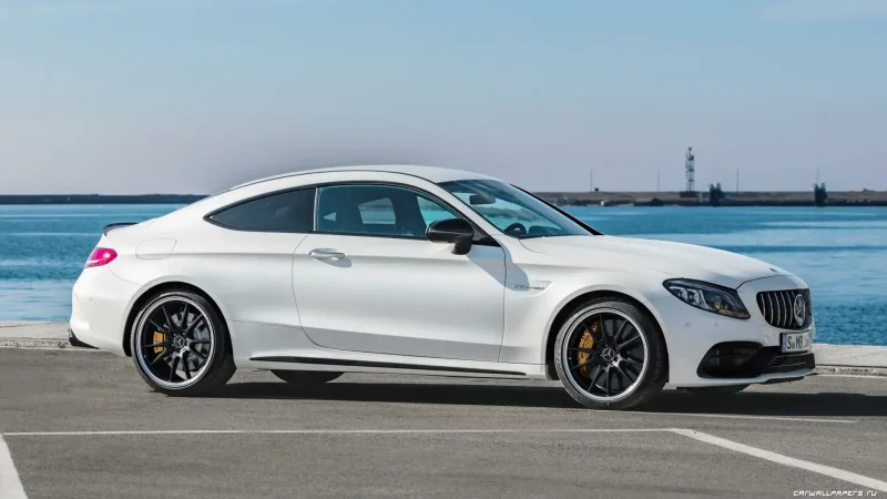 Мерседес Бенц AMG c63 Coupe