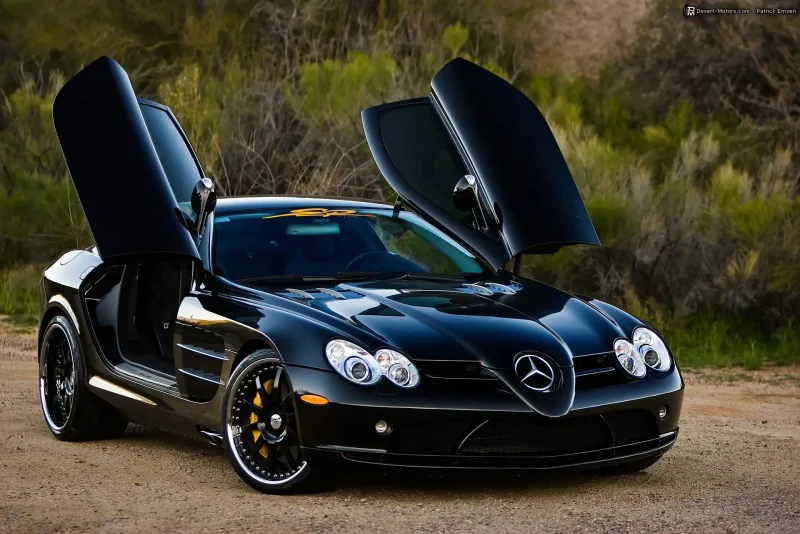 Mercedes-Benz SLR MCLAREN Black