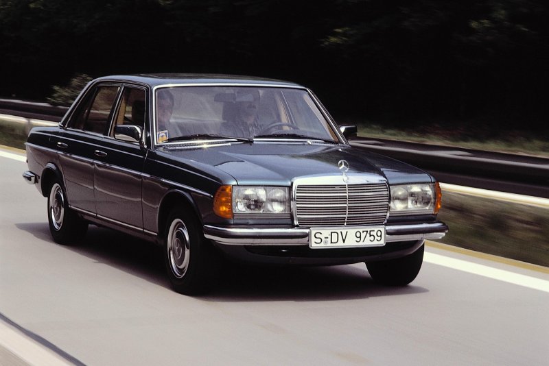 Мерседес Бенц w123