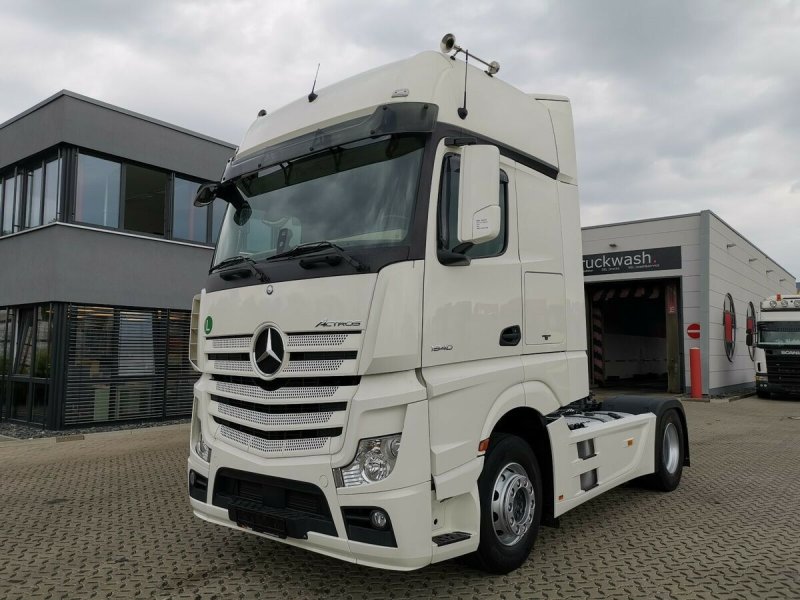 Mercedes-Benz Actros 1840