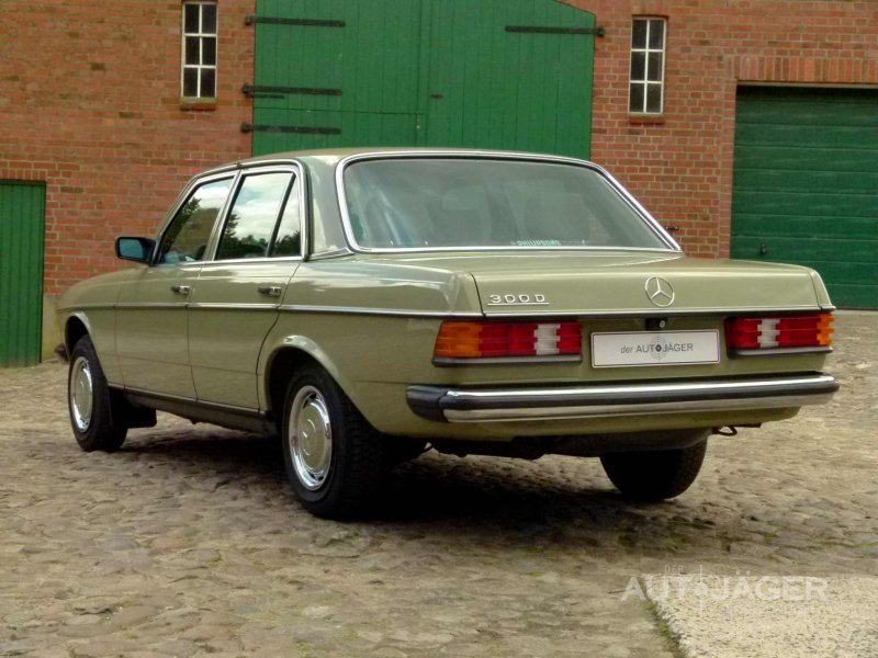 Мерседес Бенц w123