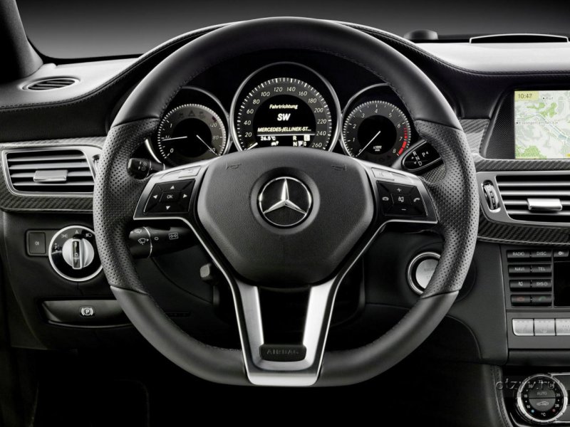 Mercedes CLS Steering Wheel
