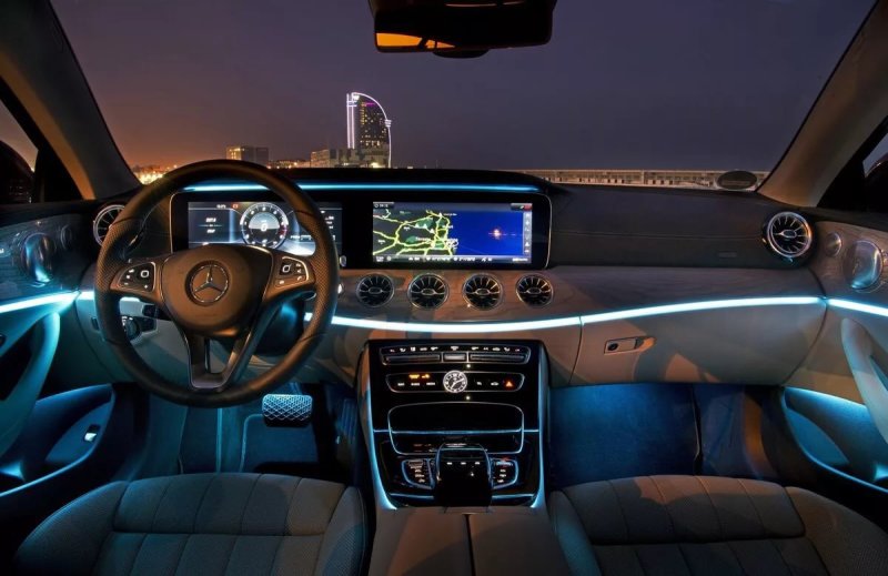 Mercedes e class 2018 Interior Night