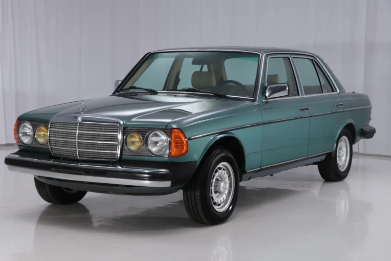 Mercedes-Benz w123 300