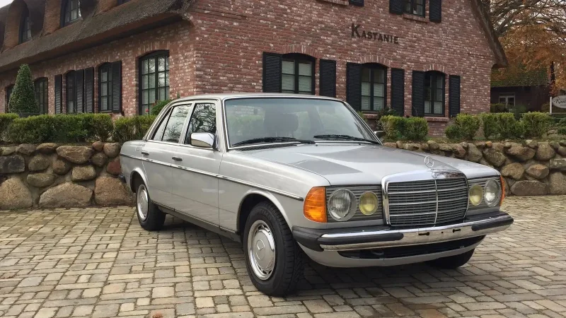 Mercedes-Benz w123 300