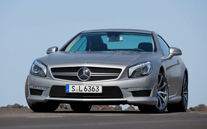 Mercedes sl63 AMG 2015