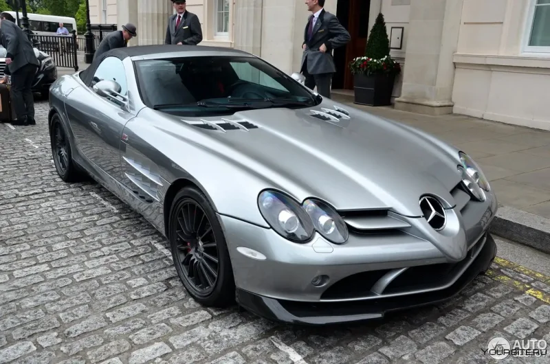 Mercedes-Benz SLR MCLAREN 2003