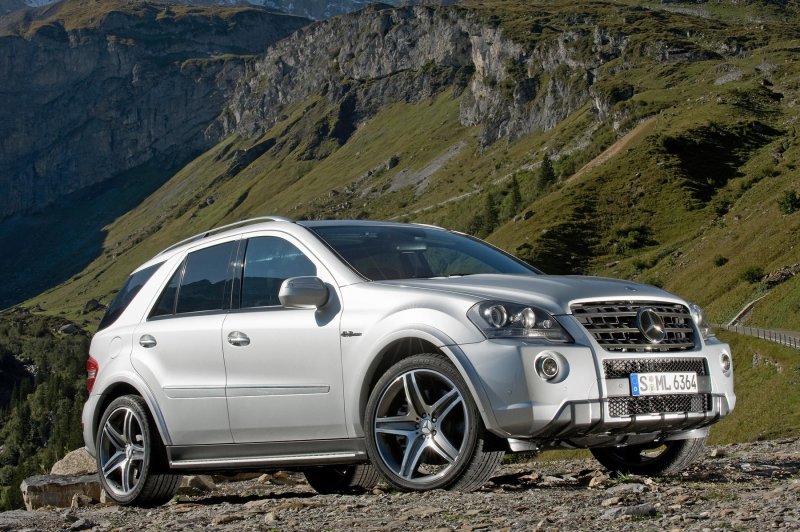 Mercedes-Benz ml 63 AMG