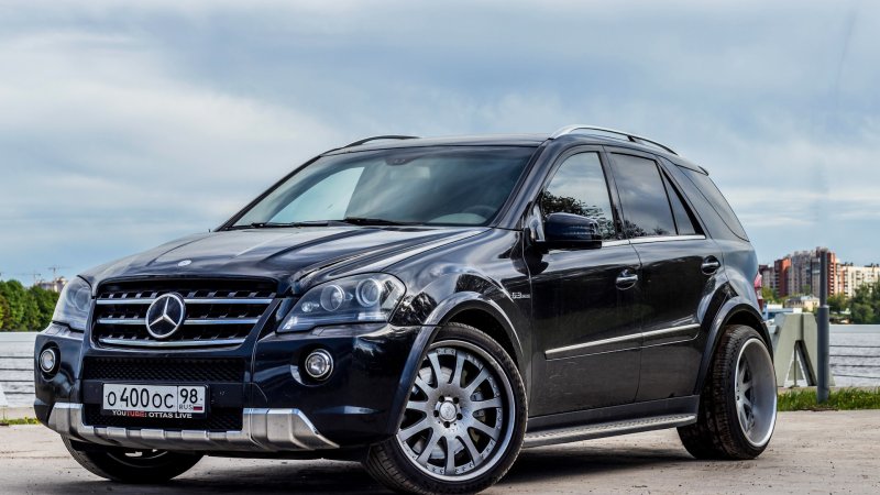 Mercedes ml 63 AMG