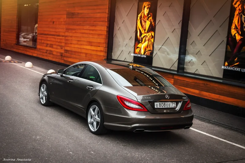 Mercedes Benz CLS 500