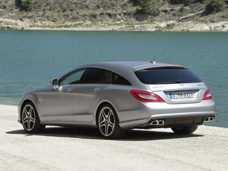 Mercedes Benz CLS 63 shooting Brake