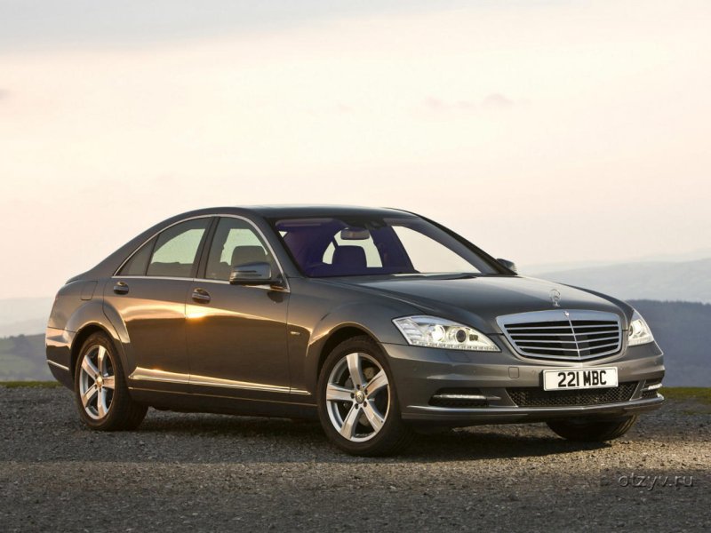 Mercedes-Benz s-class w221