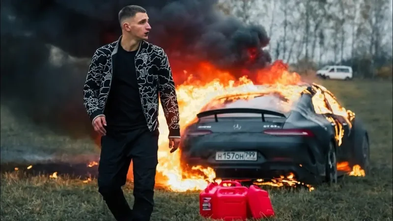 Михаил Литвин сжёг свой Mercedes