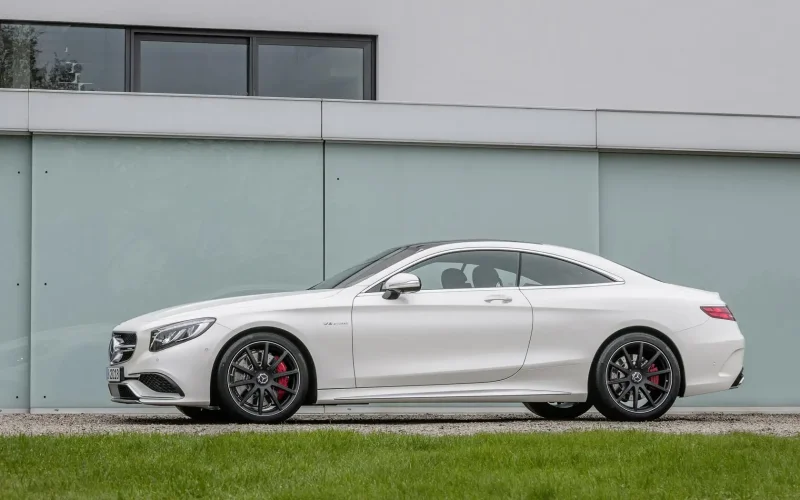 Mercedes 63 AMG Coupe