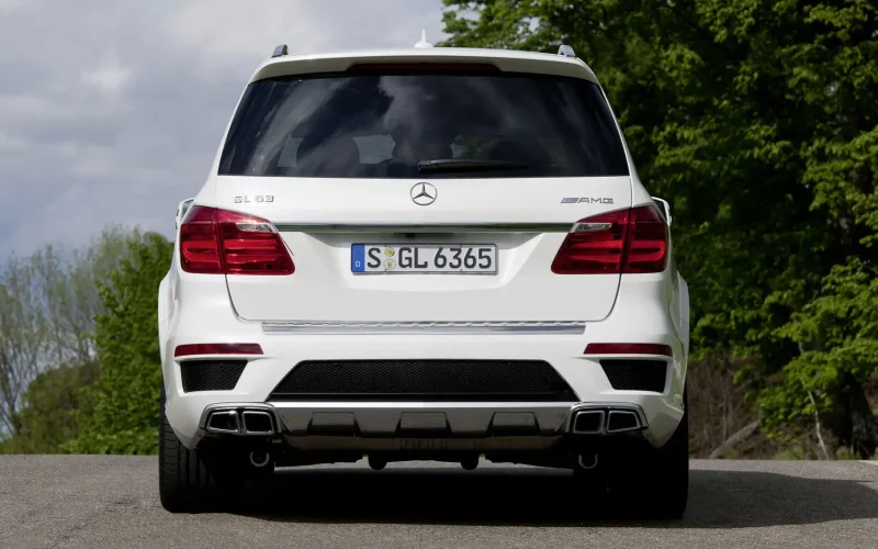 Мерседес gl 63 AMG 2015