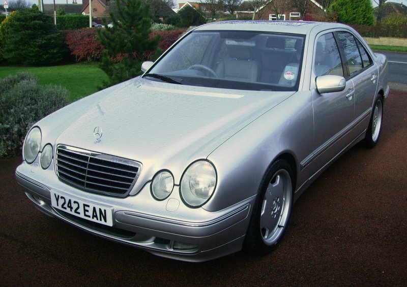 Mercedes Benz w210 e430