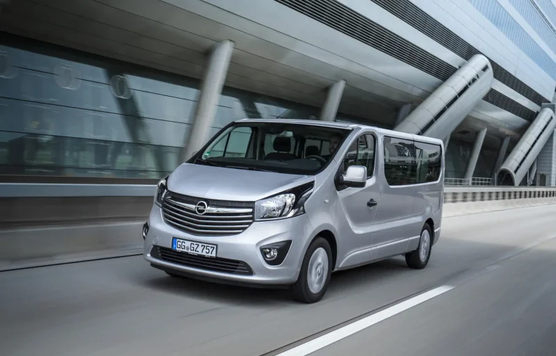 Nissan nv200 Рено трафик