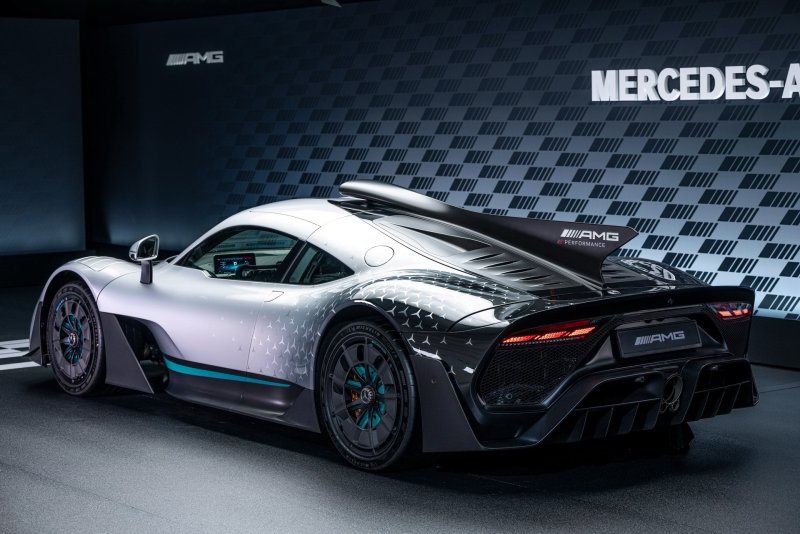 Mercedes AMG one 2022