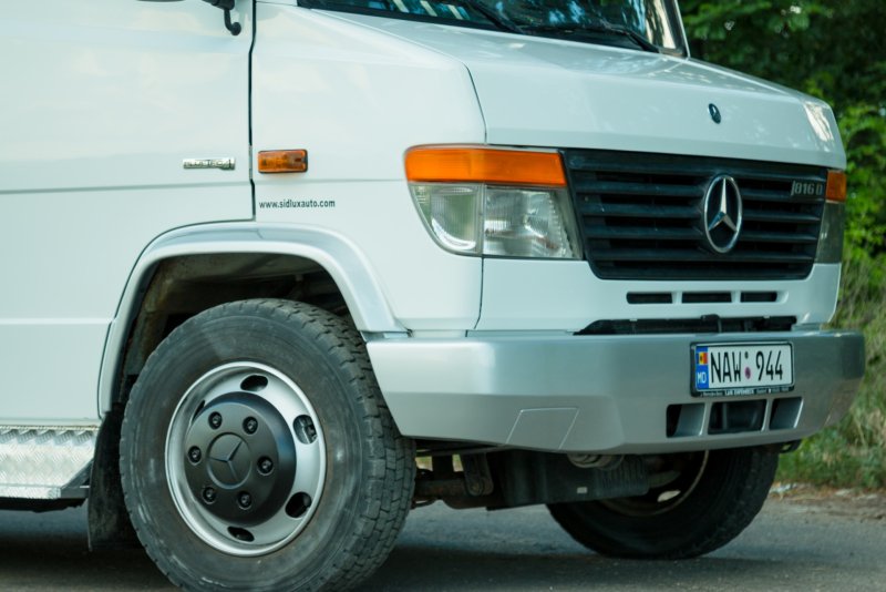 Грузовой Mercedes-Benz Vario, 1993