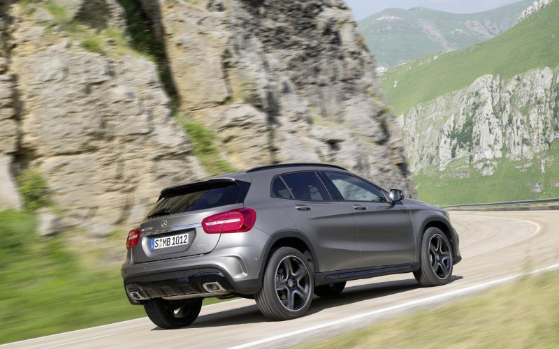 Mercedes Benz GLA 250 2015