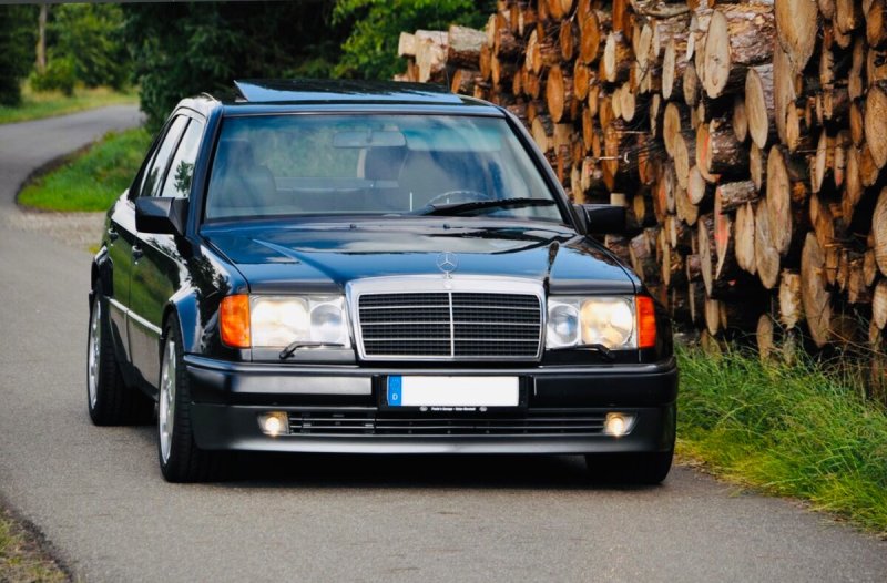 Мерседес Бенц w124