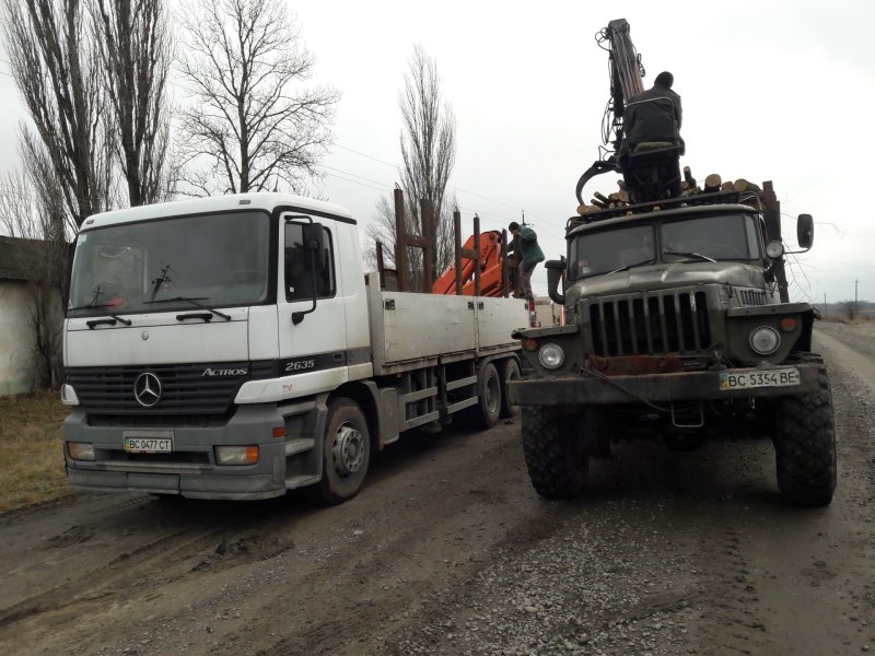 Mercedes Benz Actros манипулятор