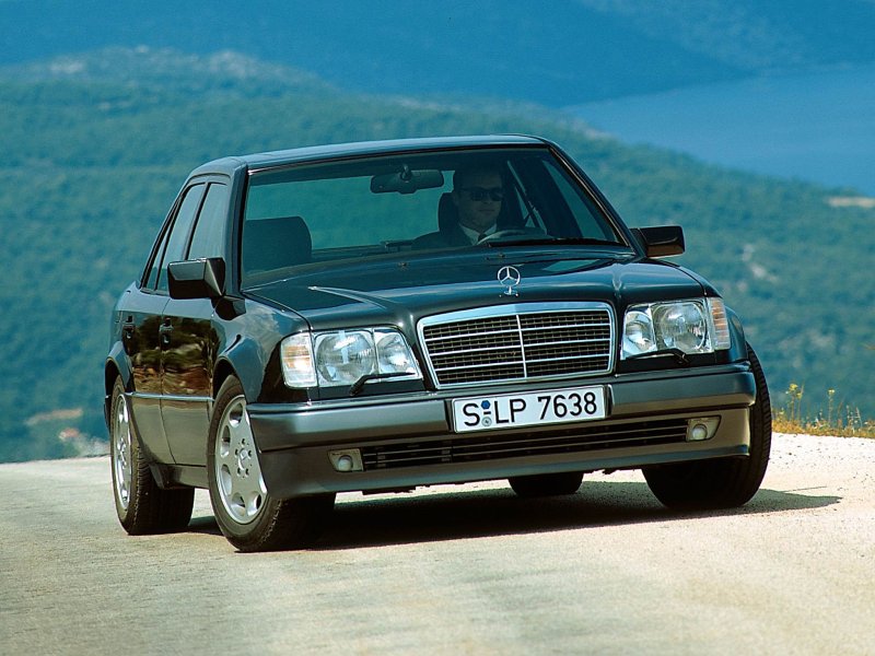 Мерседес w124 e500