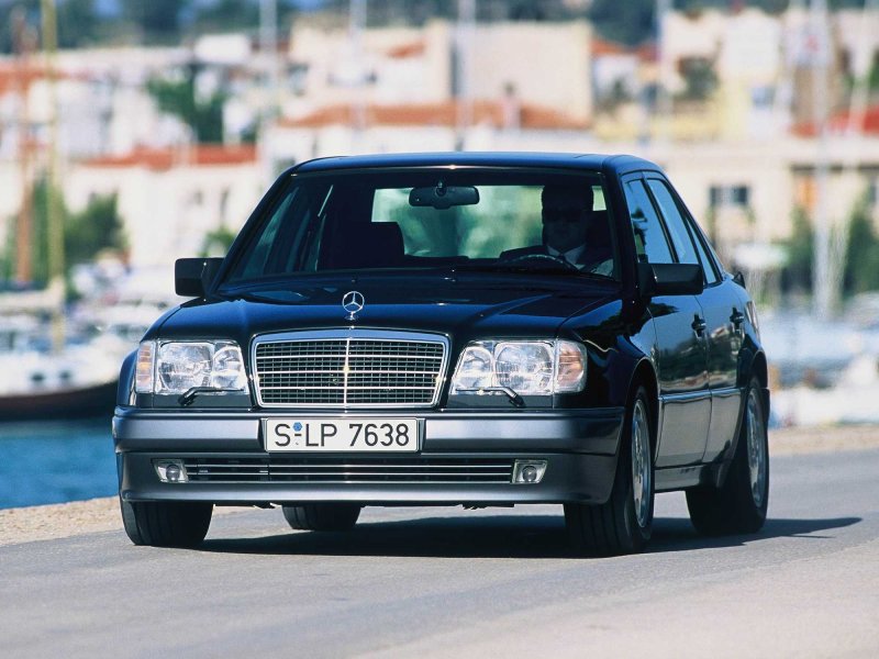 Волчок Мерседес w124 e500 AMG