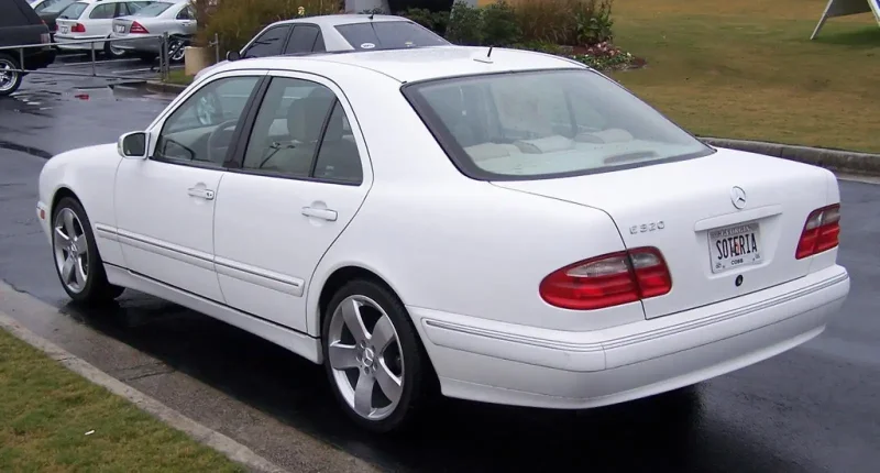 Mercedes w210 White