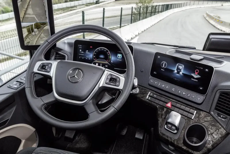 Mercedes Benz Actros 1845