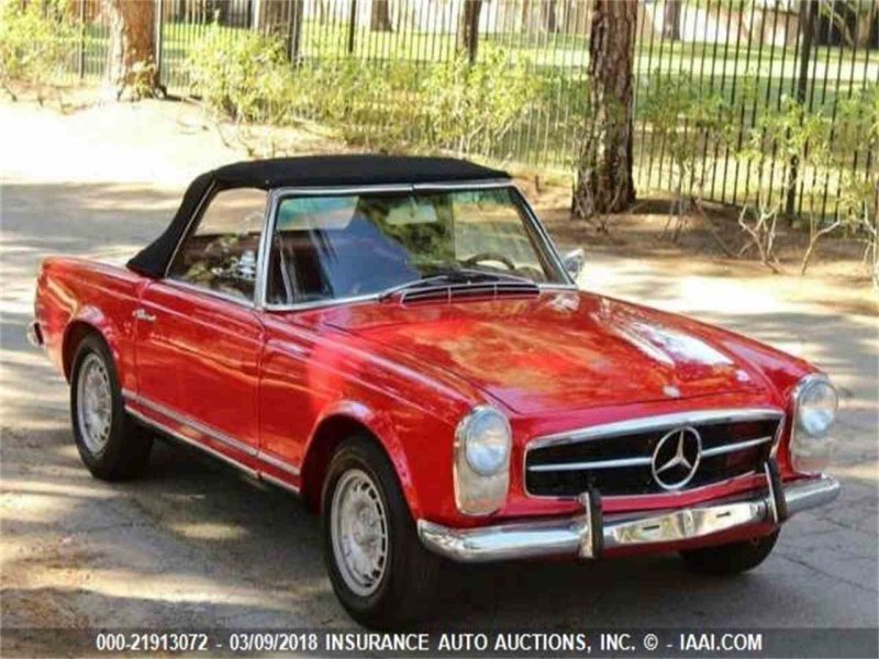 Mercedes-Benz 230 SL Pagoda