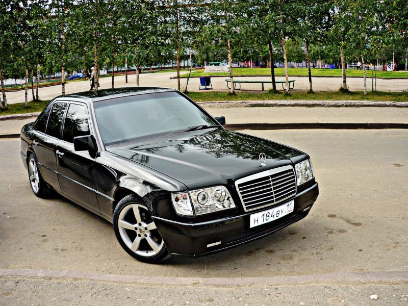 Mercedes Benz w124 e500