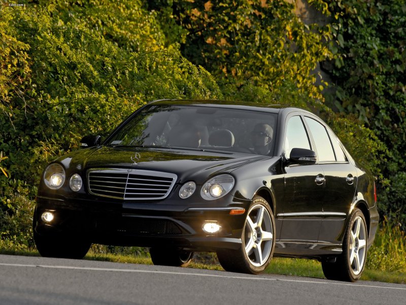 Mercedes Benz e55 w211