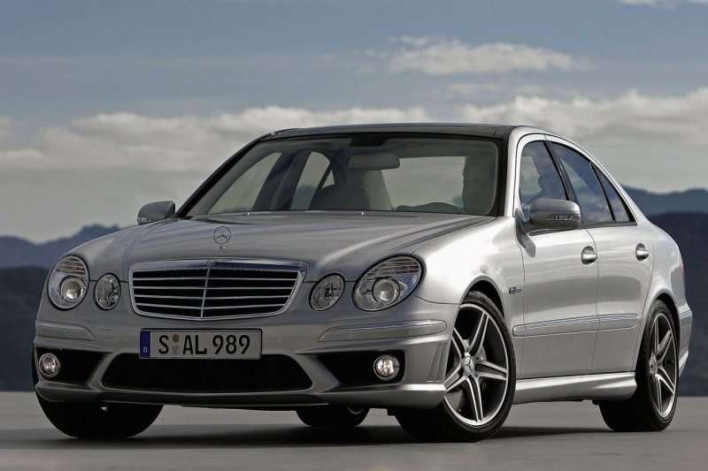 Mercedes e63 AMG w211