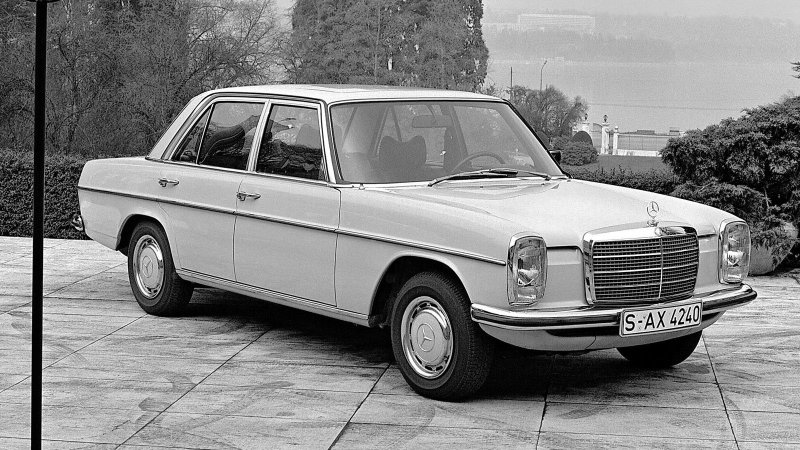 Mercedes Benz w114