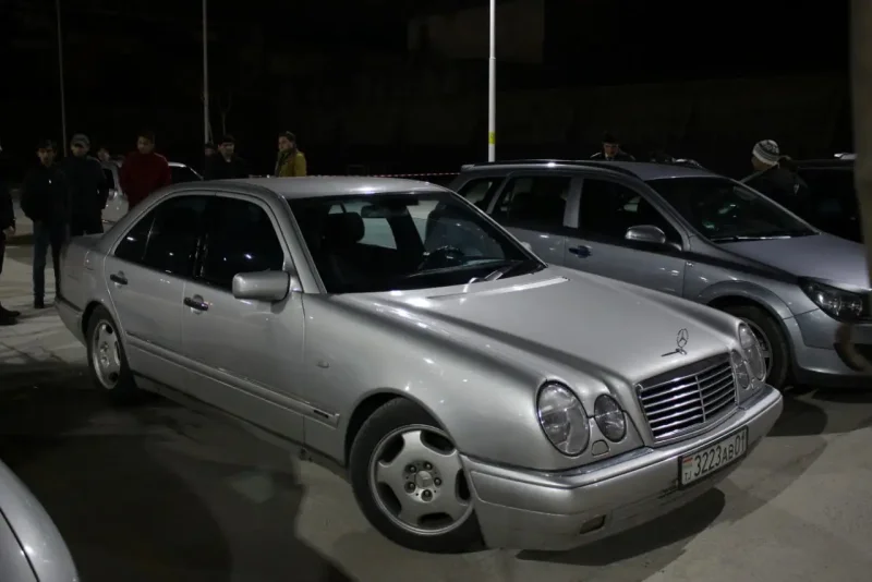 Mercedes-Benz e-class 1988