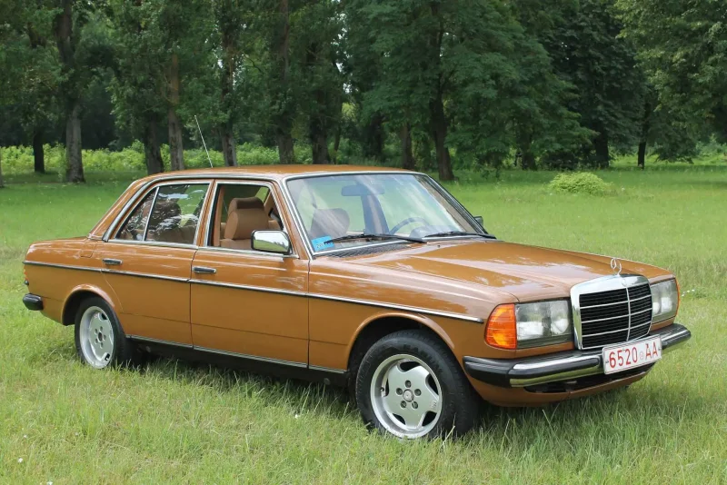 Mercedes-Benz w123