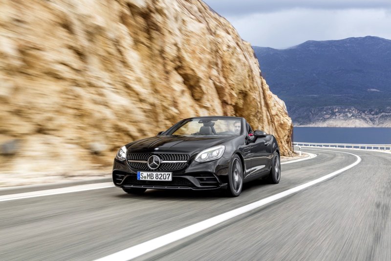 Mercedes-AMG SLC 43