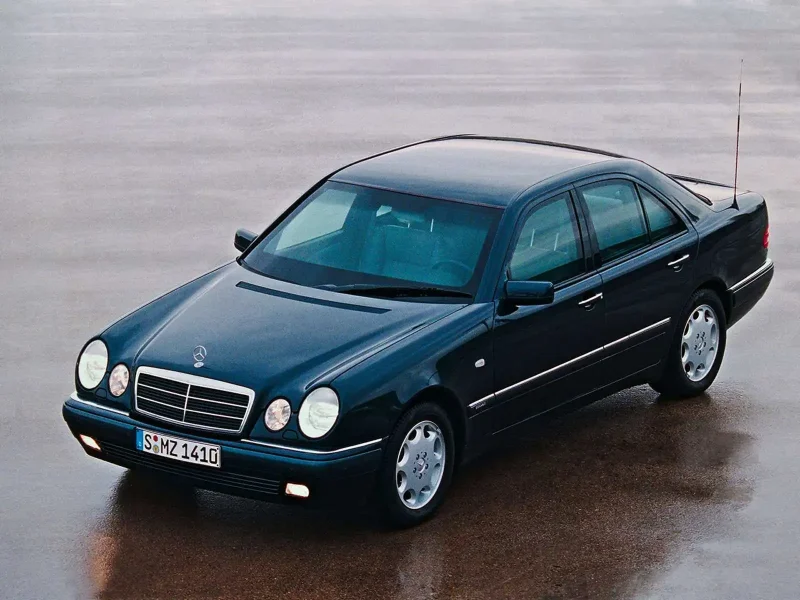 Mercedes-Benz w210