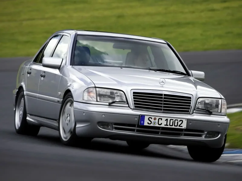 Mercedes-Benz w202