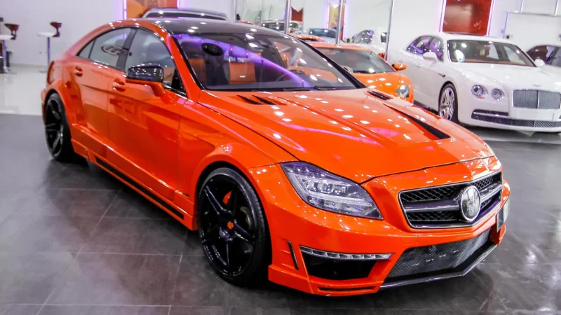 Mercedes-Benz CLS 63 AMG оранжевый